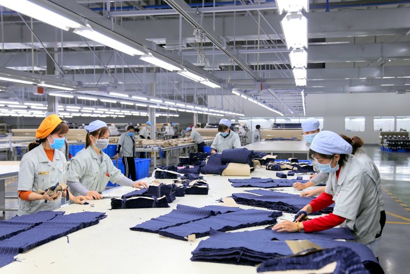 Hanoi industrial production recovers in May