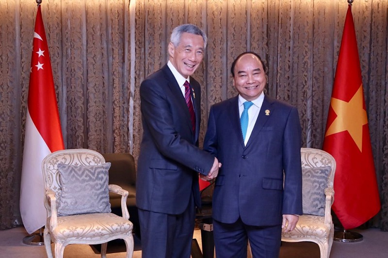 Singapore PM congratulates Vietnam on handling of Covid-19