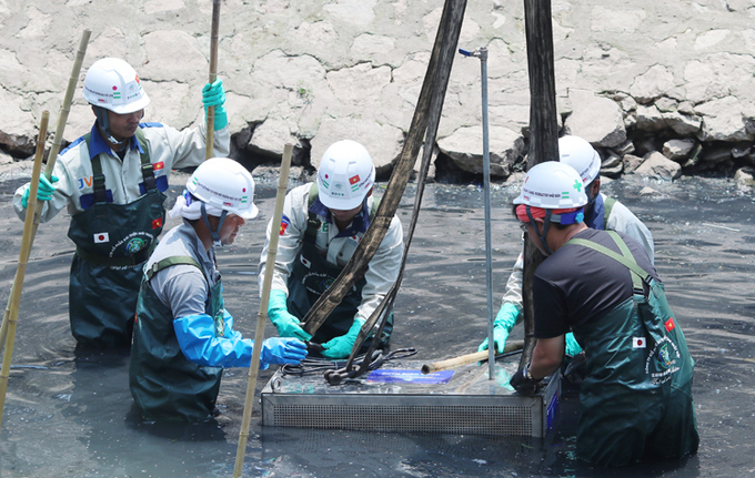 Japanese team gives up project to revive Hanoi’s polluted river