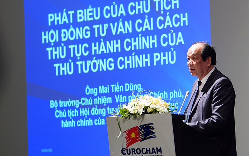 Vietnam gov’t pledges to handle entry procedures of foreign experts quickly