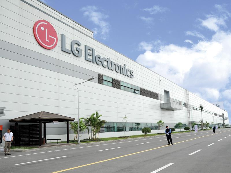 LG, Foxconn join major global tech firms to shift production to Vietnam