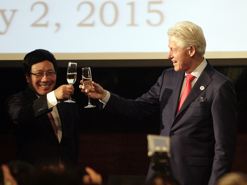 Former President Clinton ‘grateful’ for 25 years of Vietnam-US partnership