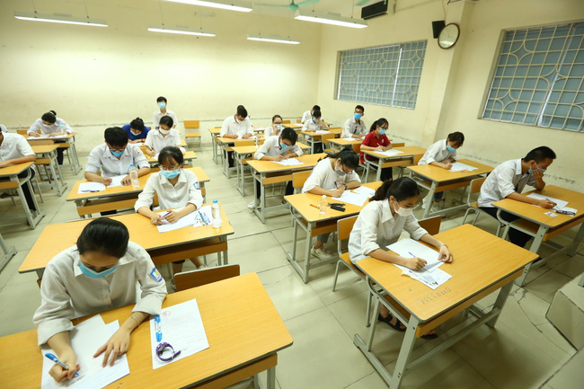 Vietnam’s unprecedented 2020 national high school exam