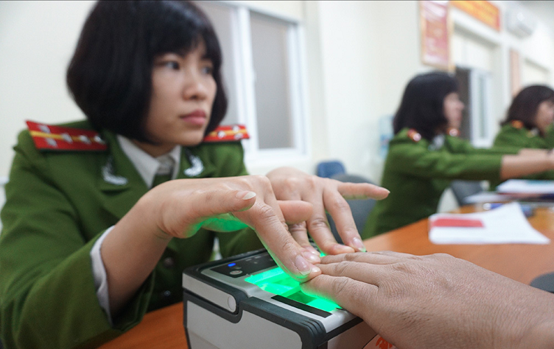 Vietnam plans to issue electronic ID card with multiple information