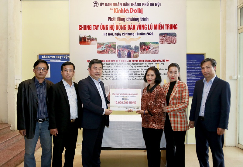 Kinh te & Do thi calls for support for victims of historic flooding in central Vietnam