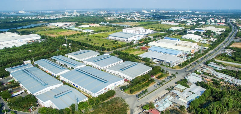 US$8.3 billion poured into Vietnam's industrial parks and economic zones in 10 months