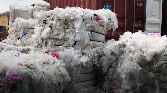 Waste needs to be treated as a resource: Minister