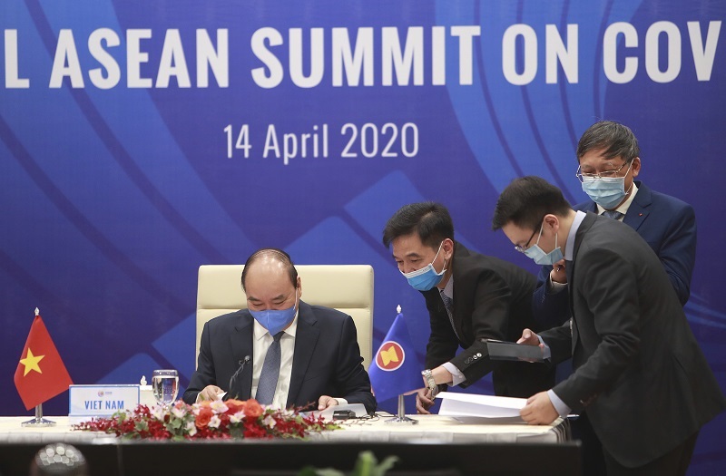 Vietnam promotes ASEAN Centrality amid global struggle for safety