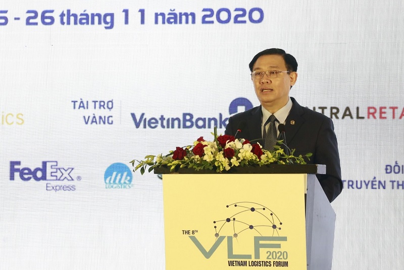 Logistics firms in Hanoi only meet 25% of demand: City Party chief