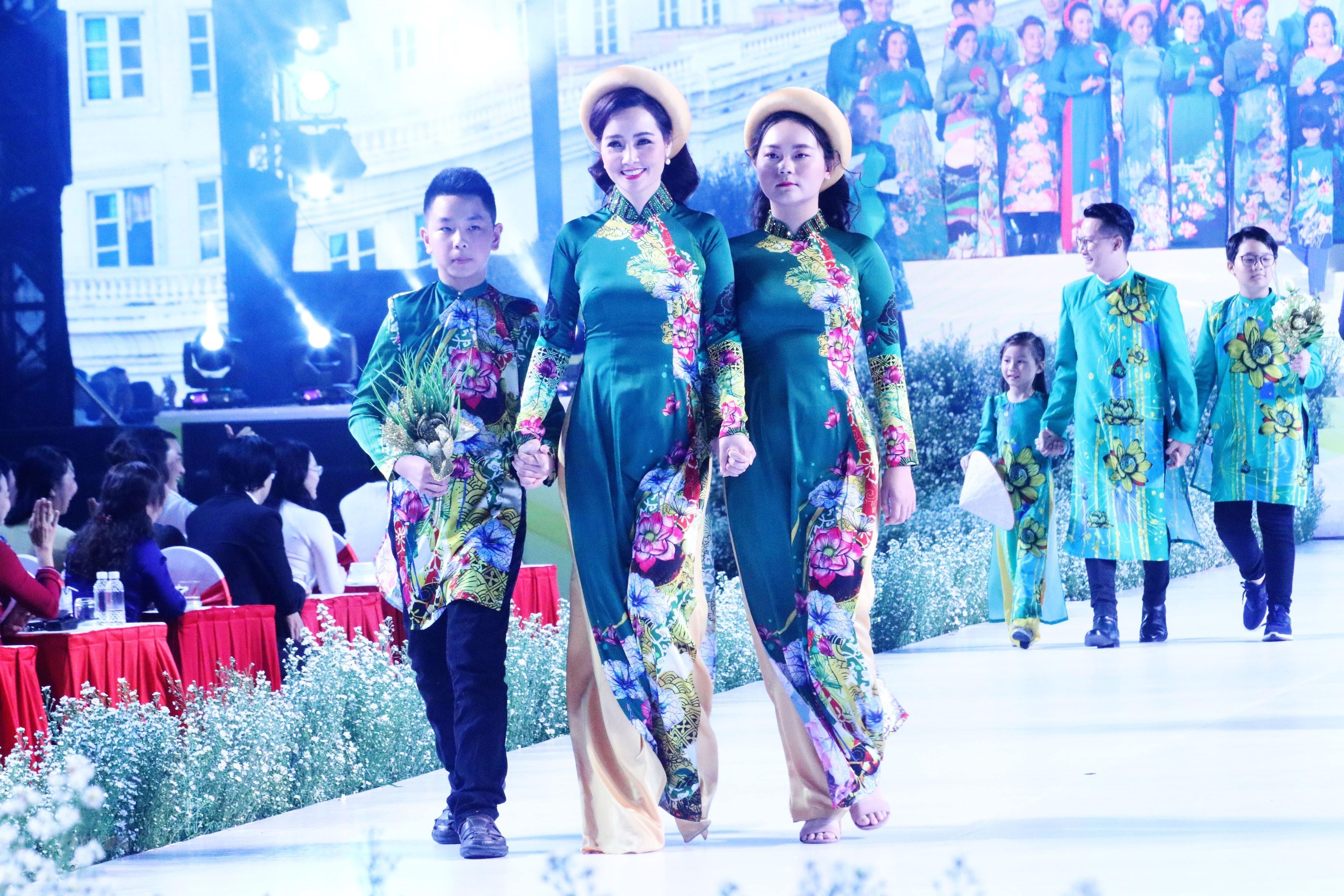 "The story of street", memory of Thang Long Ao Dai heritage