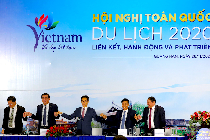 Vietnam tourism businesses join hands for salvaging industry 