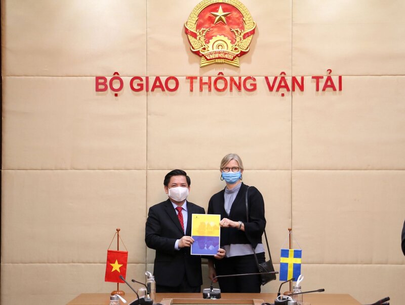 Sweden proposes US$2-billion commercial loan for aviation projects in Vietnam