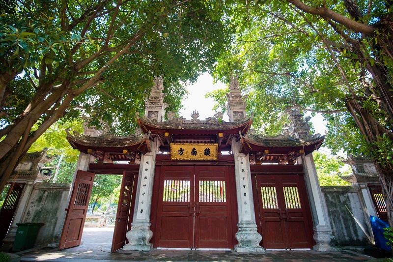 Kim Lien temple - the guardian of the South in Hanoi