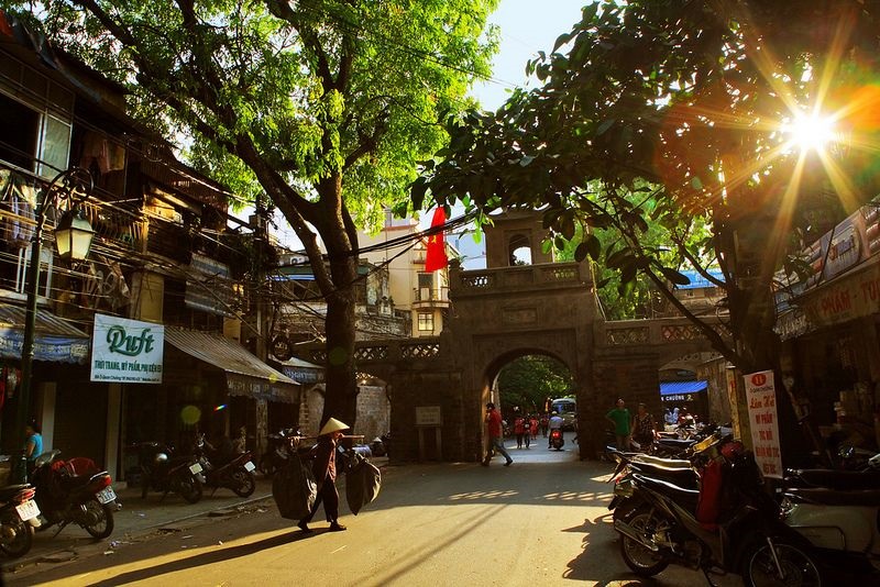 Hoan Kiem District struggles to preserve Hanoi's Old Quarter area