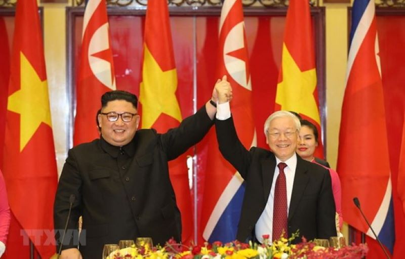 Vietnam congratulates DPRK leader at new position  