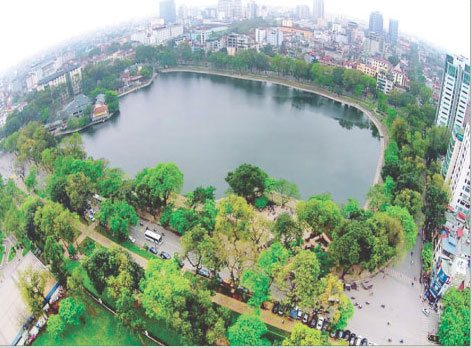 Hanoi plans to open pedestrian street around Thien Quang Lake