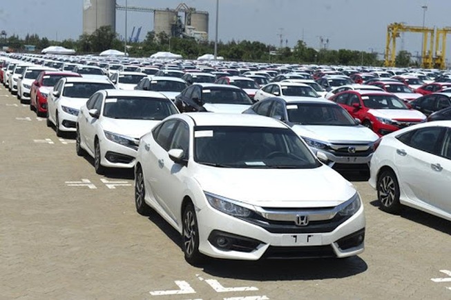 Vietnam spends US$2.35 billion to import cars in 2020