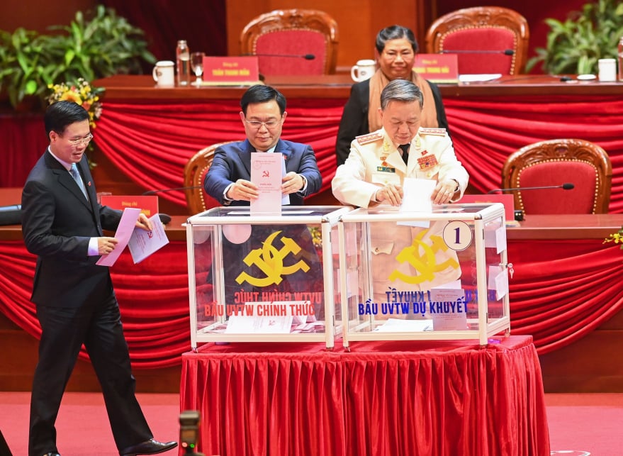 Hanoi Party leaders elected to 13th-tenure Party Central Committee 