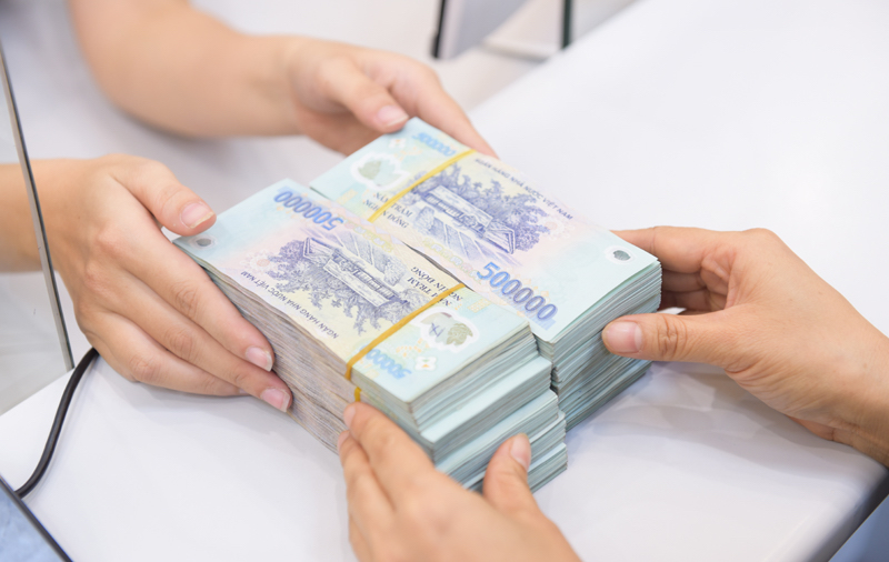 Vietnam banks required to meet cash demand ahead of Tet 