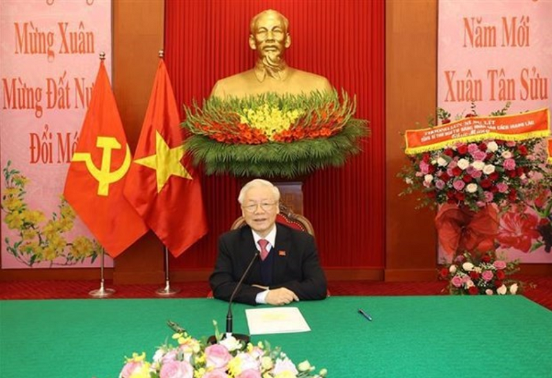 Vietnam Party chief talks with Laos counterpart two days after re-election 