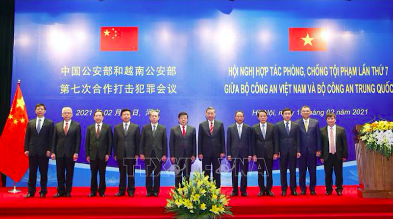 Vietnam, China agree on measures to boost home security