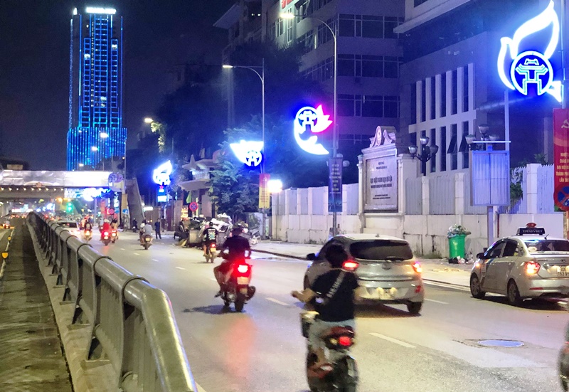 Hanoi launches city decoration and lighting contest 2021 