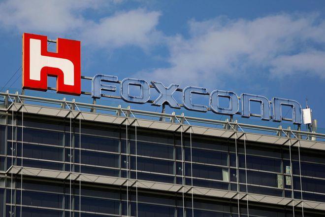 Foxconn to recruit 1,000 workers in Vietnam