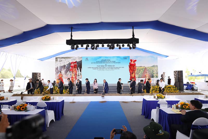 TH Group rolls out US$11.9 million high-tech dairy project in Mekong Delta