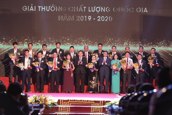 Vietnamese enterprises win Vietnam National Quality Awards 2019-2020