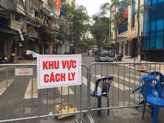 Hanoi tightens quarantine rules after first Covid-19 cases 