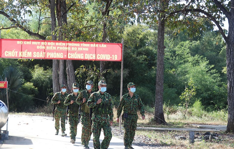 Vietnam’s army turns on "wartime" alert as more Covid-19 infections found