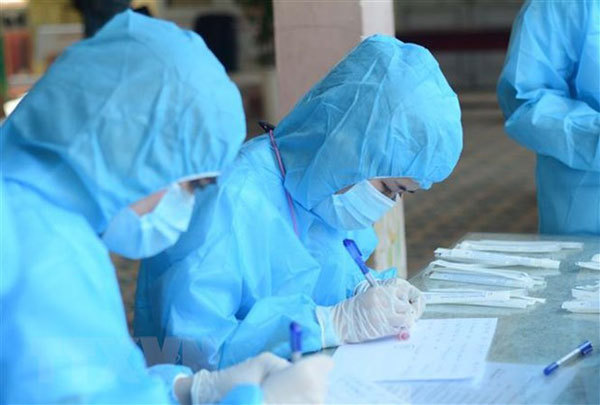 Vietnam strives to save serious Covid-19 patients