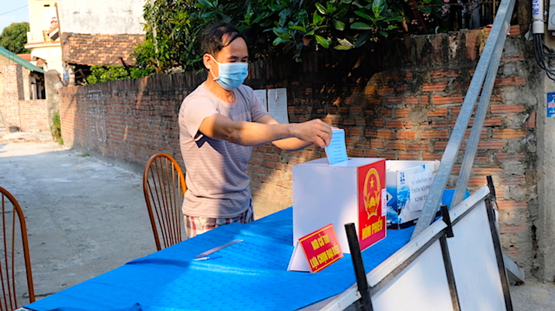 Hanoi's voters place trust in selected delegates for legislative bodies