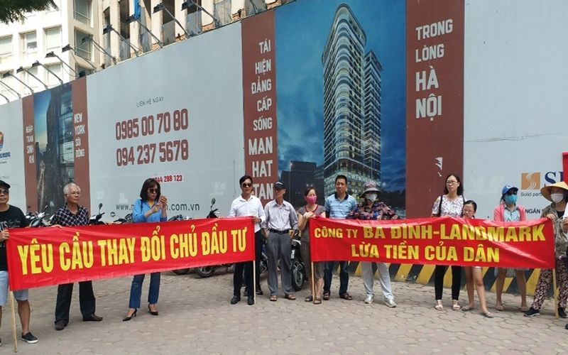 Maintenance funds in many Hanoi apartments remain stuck