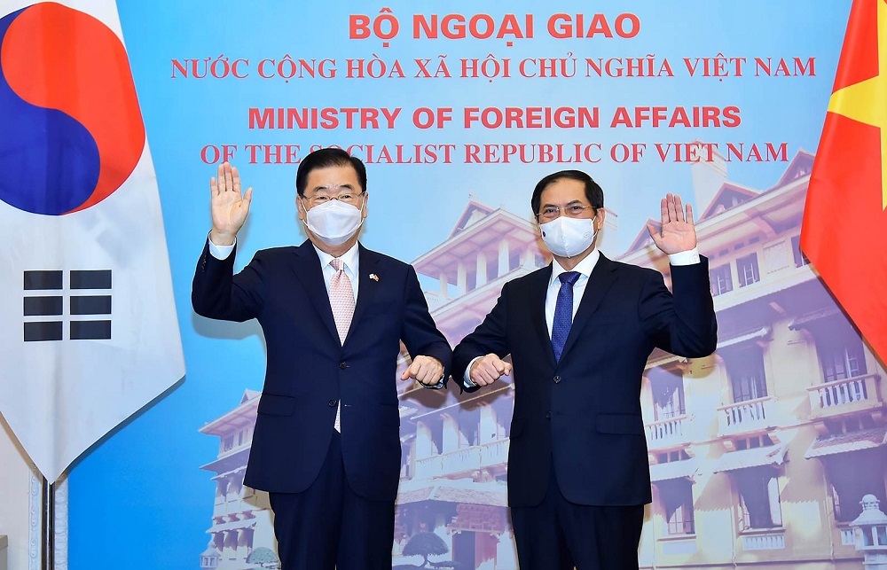 Vietnam and South Korea discuss comprehensive ties 