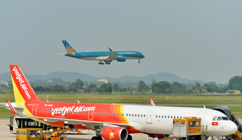 Vietnam expected to reopen int’l flights by late 2021