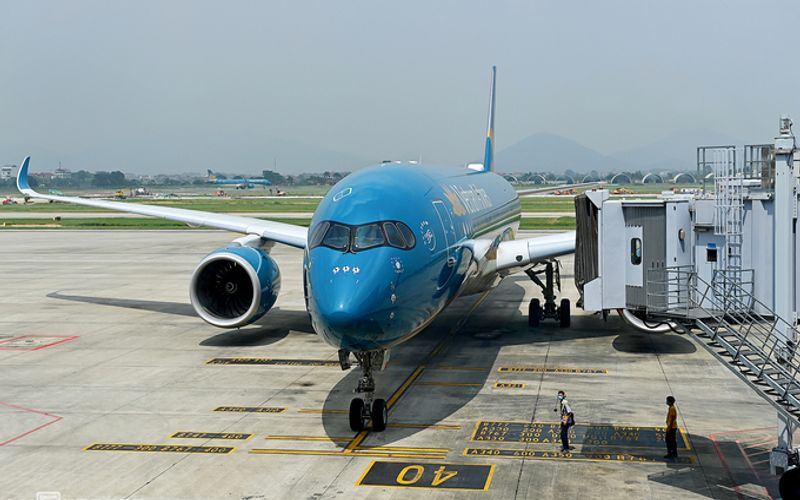 Vietnam cuts domestic passenger flights to southern provinces over rising Covid-19 risks