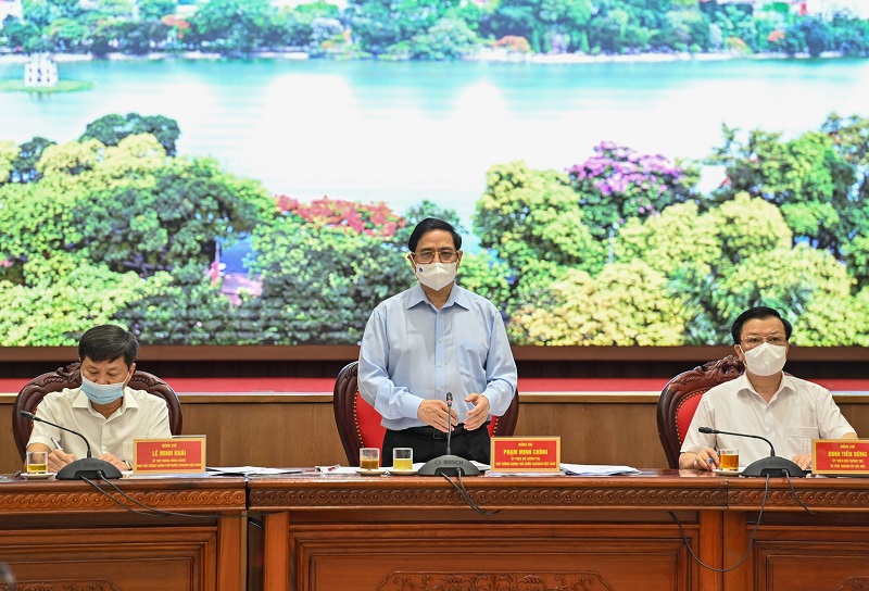 Protecting Hanoi against pandemic at all cost: PM