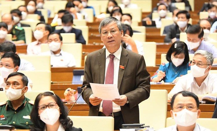 Vietnam parliament urged to issue resolution on Covid-19 control  