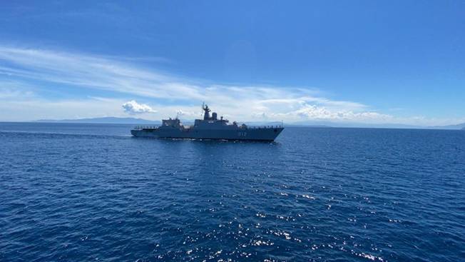 Navies of Vietnam and India conduct joint exercises 