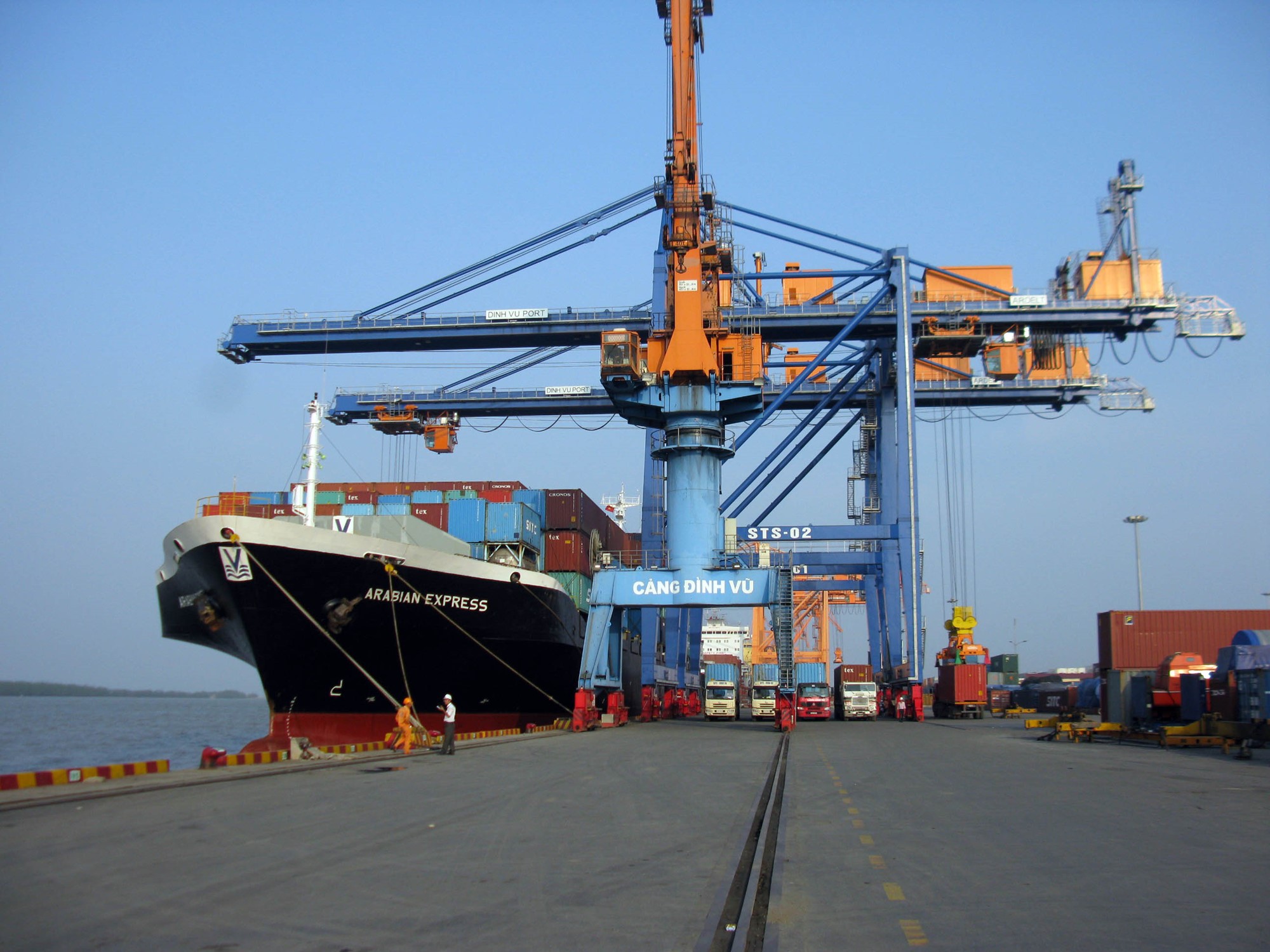 Potential for logistics cooperation between the Netherlands and Vietnam