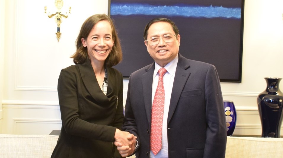 Vietnam announces more contribution to COVAX