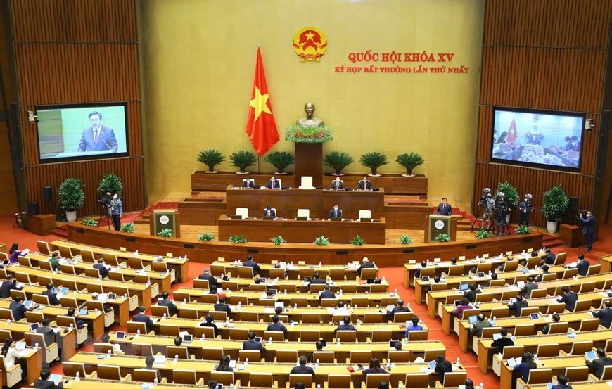 Vietnam considers US$15 billion for economic recovery 