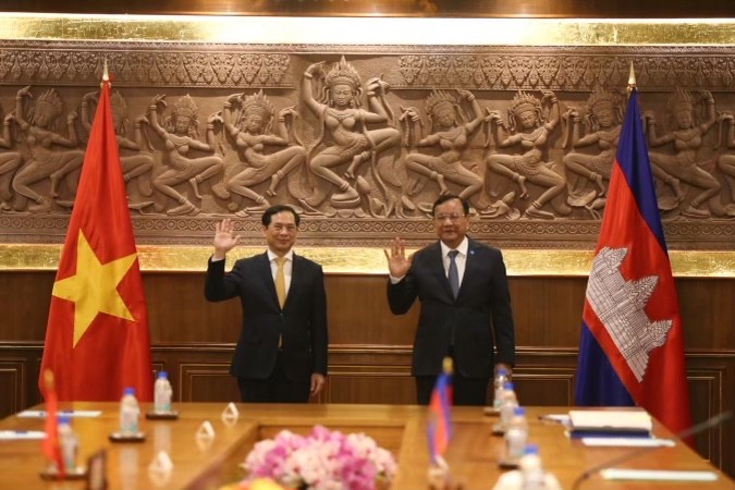 Vietnam, Cambodia prepare for high-ranking exchange visits in 2022