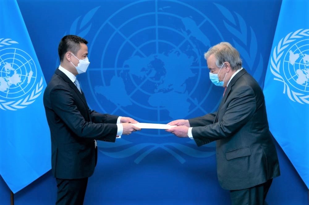 Permanent representative of Vietnam to UN presents credentials