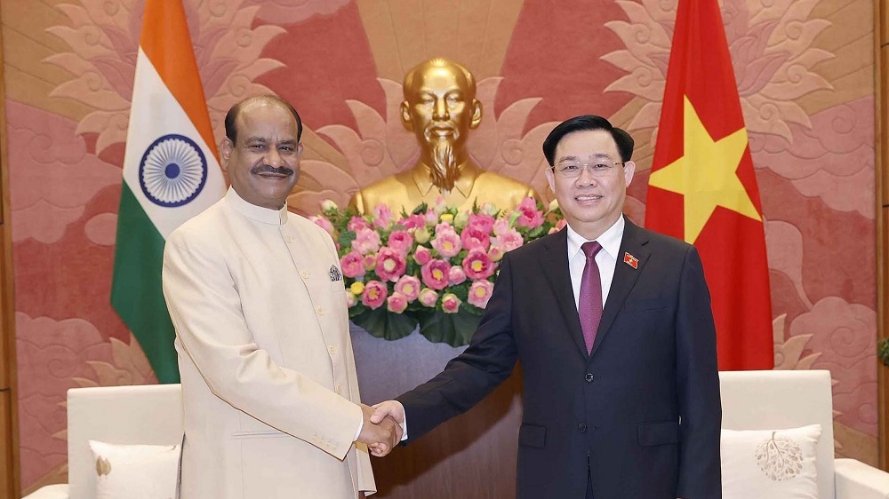 Indian lower house speaker visits Vietnam to enhance strategic relations 