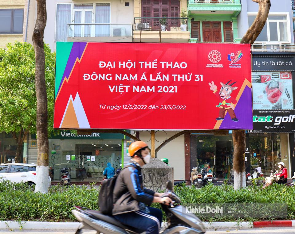 Hanoi embellished to welcome SEA Games 31