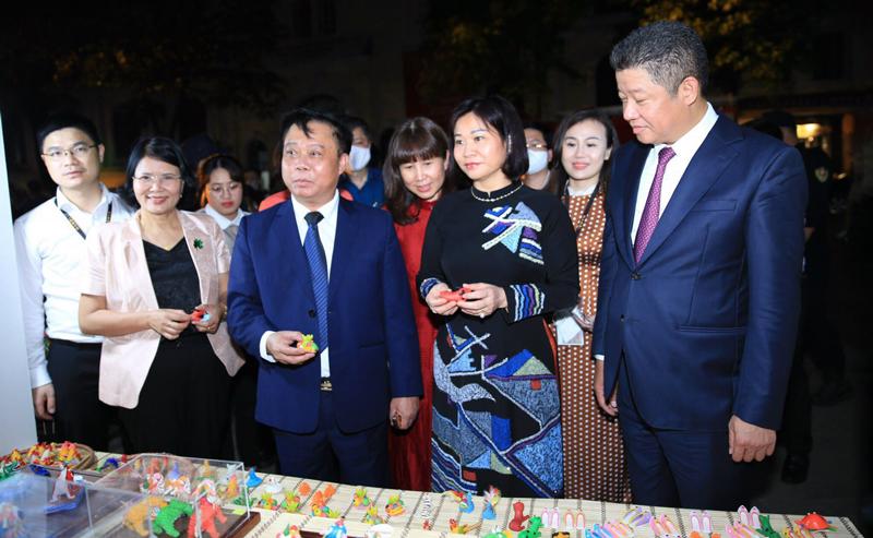 Hanoi tourism gift expo 2022 builds brand for city’s tourism