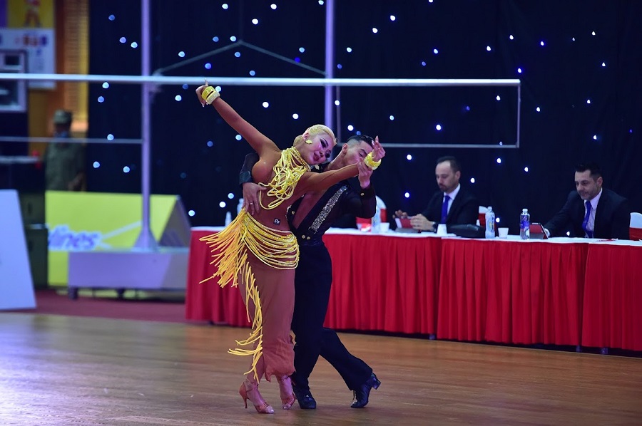 Hanoi athletes’ sublime performances win gold medals in dancesport