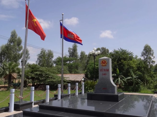 Vietnam, Cambodia continue completing demarcation: Spokesperson 